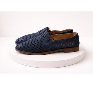 Trask Blue Perforated Leather 9.5 M Slip On Loafers Women’s Navy Blue